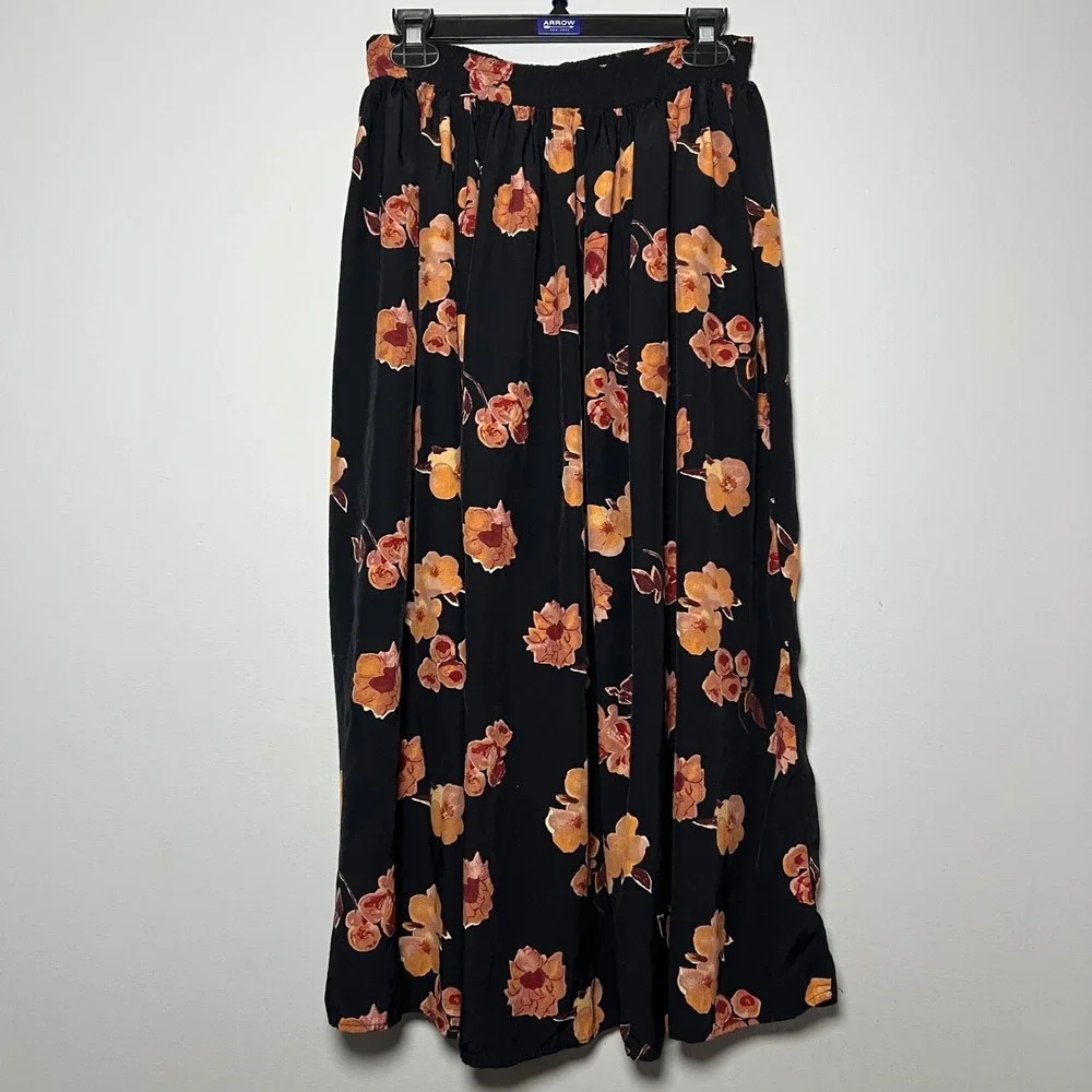 CLIO Dark Floral‎ Print Maxi Skirt Black Size Medium Elastic Waist Vintage USA